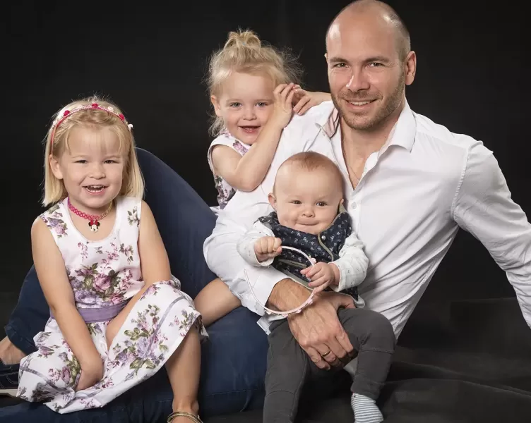 Familienfoto-Familie-Fotograf-Traunstein-Portrait-Chiemgau-Stadler002