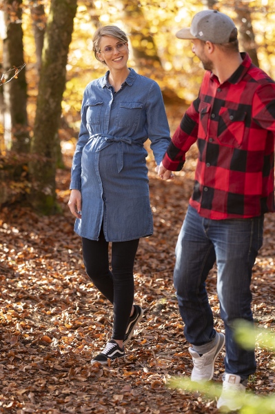 Babybauch-Outdoor-Babybelly-Traunstein-Chiemgau-Partnerfotos-003